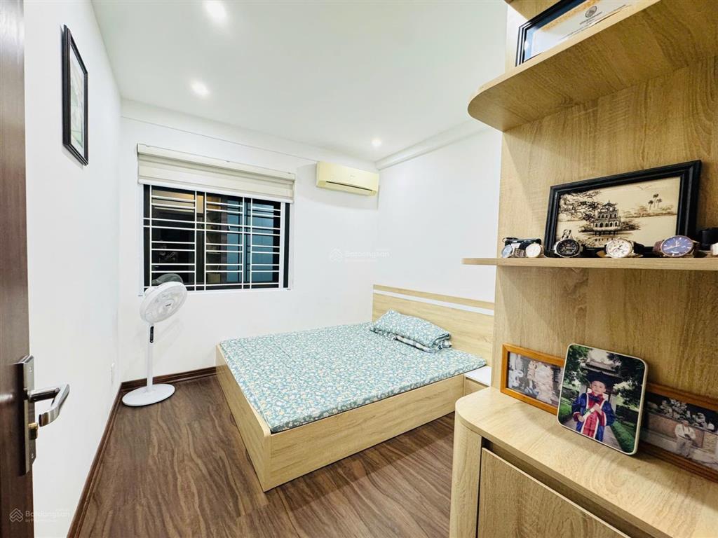 Bán gấp căn góc tại nơ bán đảo linh đàm, 4,15 tỷ, 74 m2, view đẹp, giá siêu hời