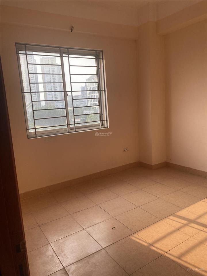 Bán căn 2 ngủ sổ đỏ tại kđt linh đàm, 2,7 tỷ, 50 m2, giá tốt