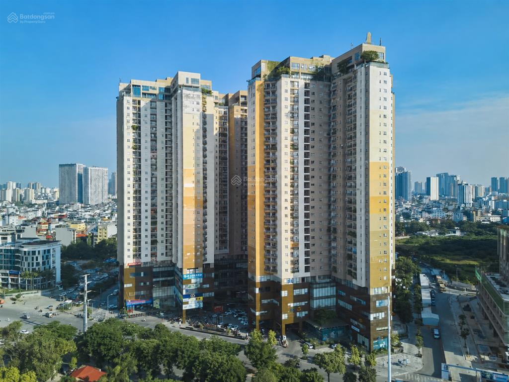 Cần cho thuê mặt sàn tầng 1 đ/c mễ trì  diện tích 320m2 có chia nhỏ  giá 15$/m2