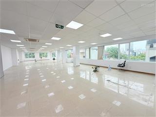 Cho thuê văn phòng đẹp, phố trung kính, quận cầu giấy, 45 triệu, 210m2 có cắt diện tích nhỏ