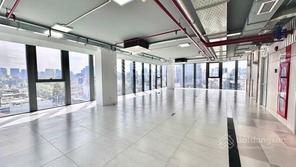 Cho thuê văn phòng đẹp xuất sắc tại mễ trì, 299 nghìn/ m2, 100m2