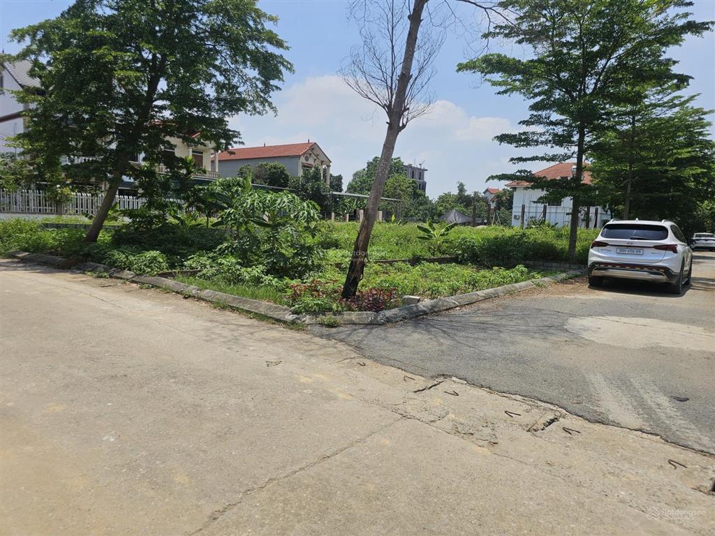 Cần bán 81,8m2 gần đh fpt giá 2,5 tỷ. giáp ccn trung tâm tân xã, sẵn sổ đỏ