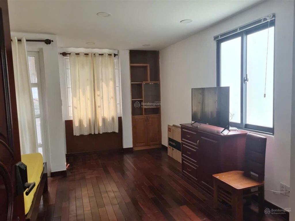 Lê văn sỹ phú nhuận  41m2  5 tầng  4 phòng studio + 1 mặt bằng kd  ngang 5m  giá 8,9 tỷ tl