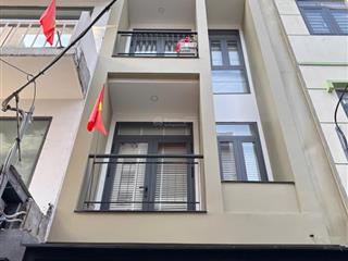 Huỳnh văn bánh  phú nhuận  hẻm xe hơi tới nhà  55m2  4 tầng nhà mới đẹp  giá chỉ 8.99 tỷ tl