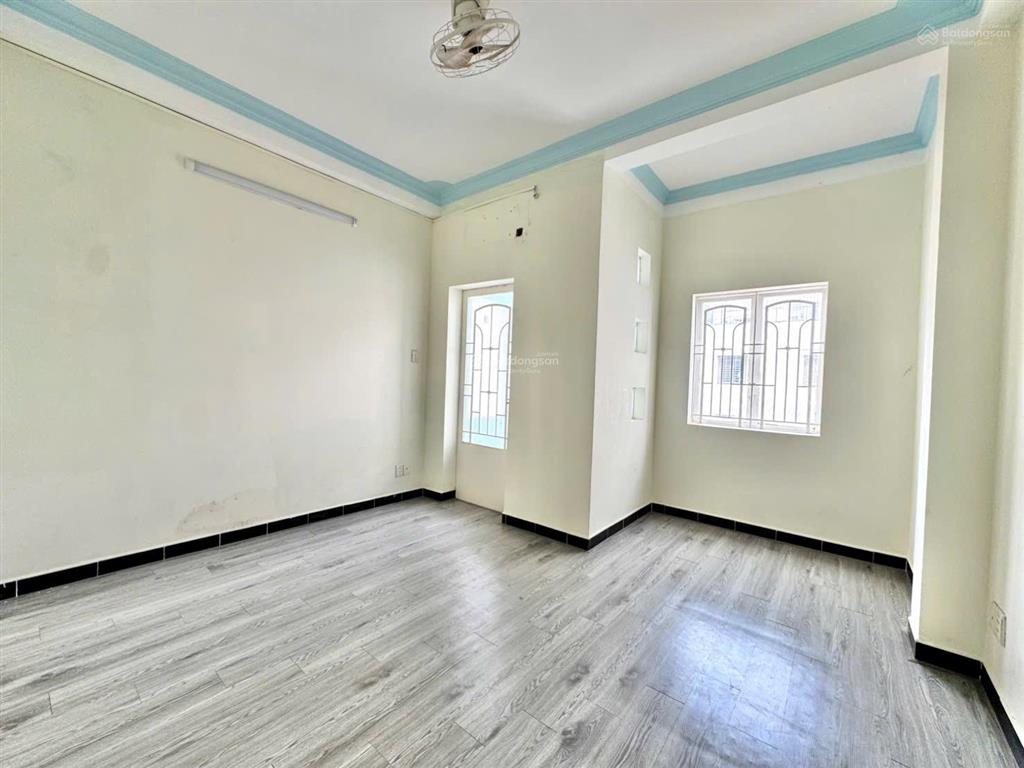 Hẻm xe hơi bùi đình túy bình thạnh  gần chợ bà chiểu  4 tầng  52m²  4pn  sổ vuông 7,99 tỷ tl