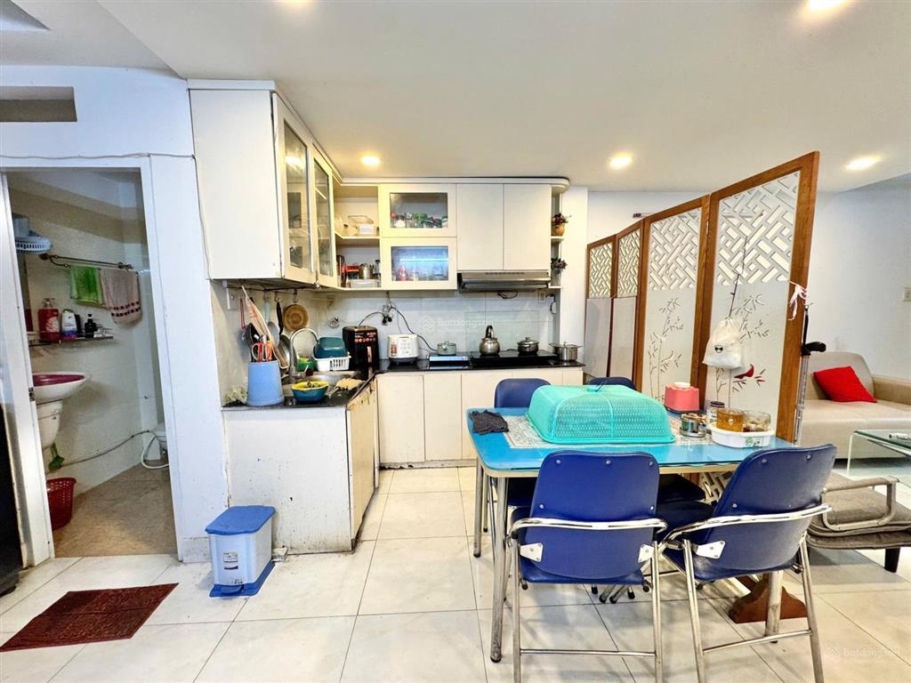 Phú nhuận 42m2  4 tầng  hẻm xe hơi 7 chỗ nguyễn kiệm  sổ đẹp bán gấp 9,5 tỷ tl