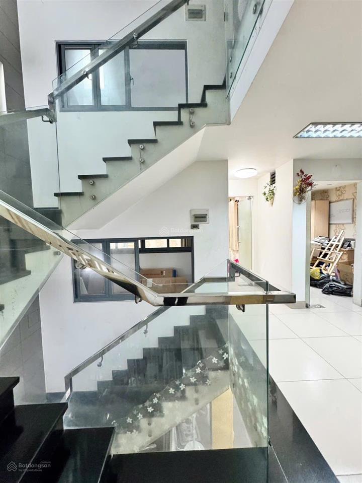 82m2 ngang  5 tầng  ngang 6.8m  biệt thự mini p. 3 phú nhuận  đường nhựa 8m  gara oto 22.9tỷ