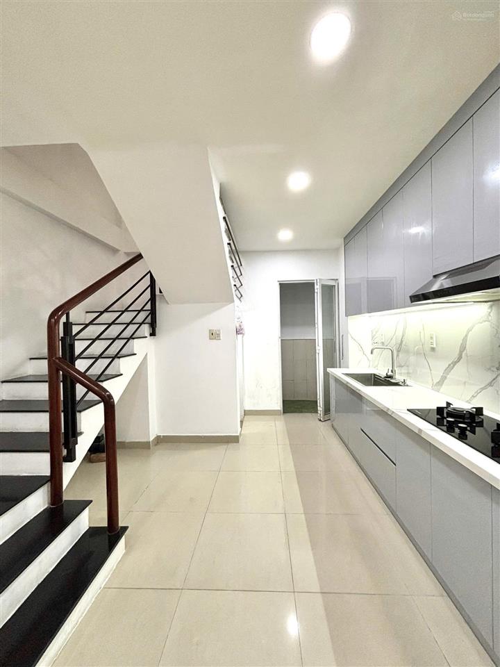 Hẻm xe hơi quận 1  5 tầng  trần khắc chân  3 căn ra mặt tiền ngang4m  mới đẹp  giá 9.49 tỷ tl