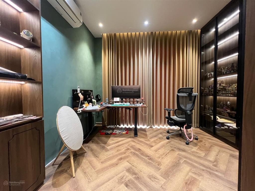 50m2  hẻm rộng 4m  nhà mới đẹp  4 tầng  thích quảng đức phú nhuận  sổ đẹp k lỗi  8.79 tỷ tl