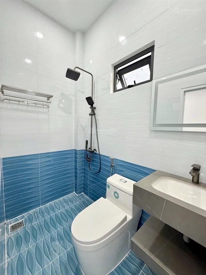 Lê văn sỹ quận 3  ngay hẻm xe hơi (4,4 x 11) 3 tầng nhà đẹp ở ngay  giá 8.35 tỷ tl