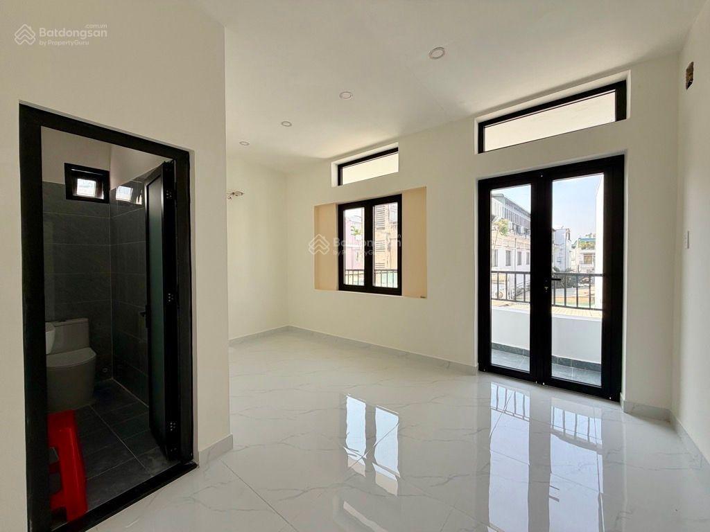 Nguyễn thượng hiền p3  gò vấp  ngay chợ cây quéo giáp bình thạnh  4 tầng  51m2  giá 7,49 tỷ