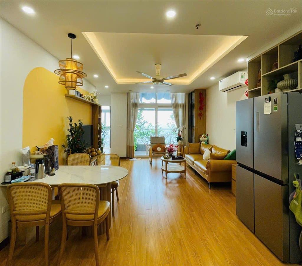 Bán chung cư viện 103, văn quán 118m2, 3 phòng ngủ, 2 vs, view thoáng chỉ 5,x tỷ