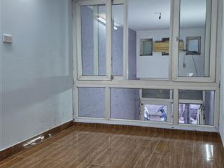 Nhà mặt đường trước cho thuê giặt là 9 năm, kh thuê trước về quảng ninh nên lại tìm kh thuê