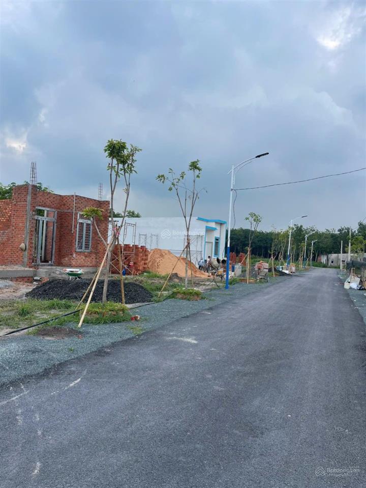 Bán đất ngay trung tâm chơn thành đường nhựa thông 225m2 giá 575tr
