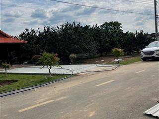 Cần bán gấp nền đất thổ cư 5x50m sổ sẵn ngay trừ văn thố bàu bàng mặt tiền đường nhựa