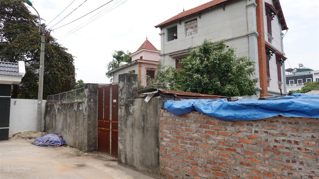 Chính chủ cần bán nhà đất đẹp khu trại giao  khai quang  vĩnh yên