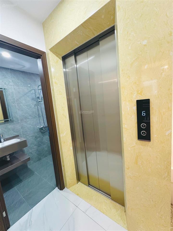 Bán nhà mặt phố lương khánh thiện  cách một nhà ra mặt phố  6 tầng  thang máy