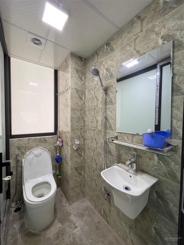 Siêu phẩm đống đa  thang máy lại gần hồ  lô góc 3 thoáng  ngõ thông tứ tung  chủ thiện chí bán.