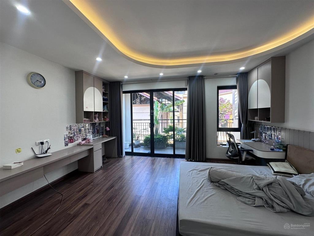 Siêu phẩm phân lô lạc trung cực vip nhà dân xây  mới 90%  6 tầng thang máy  2 thoáng  gara ôtô