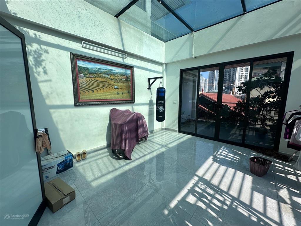 Siêu phẩm phân lô lạc trung cực vip nhà dân xây  mới 90%  6 tầng thang máy  2 thoáng  gara ôtô