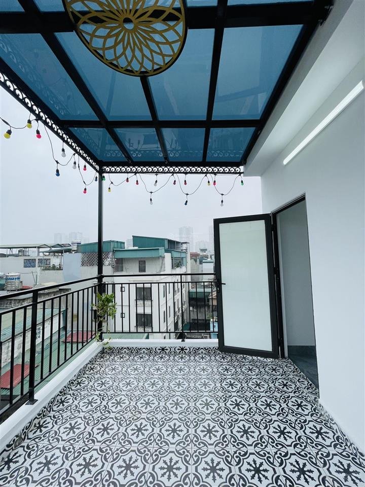 Bán nhà phố nguyễn chính  5 tầng  mặt tiền rộng  sát phố  gần ao sào  gần louis city