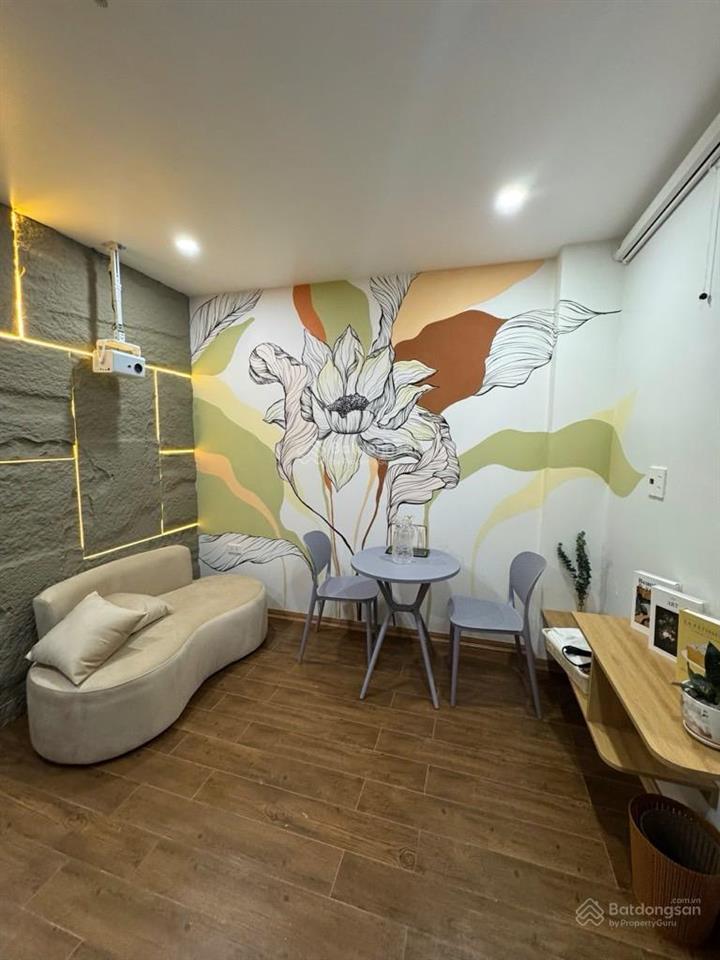 Apartment vũ ngọc phan  8 tầng thang máy  18 phòng  2 mặt ngõ ô tô  doanh thu 2,5 tỷ/năm