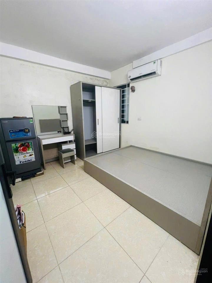 Dòng tiền khủng 6 tầng thang máy, ô tô đỗ cổng, trước nhà thoáng sáng, chủ thiện chí
