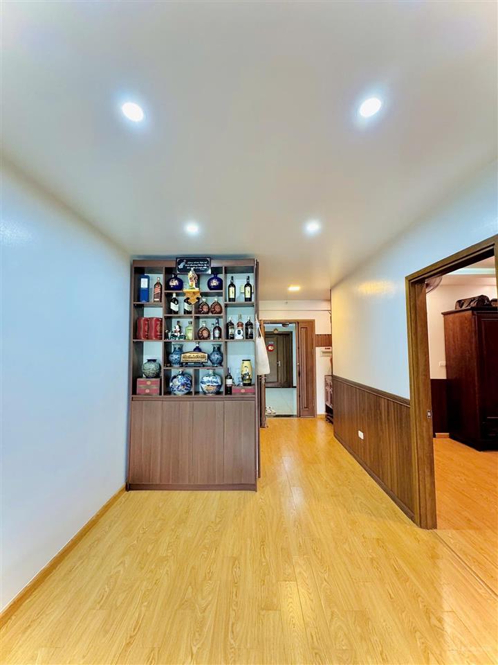 Nhà đẹp ở luôn  view thoáng vĩnh viễn  full đồ  2 ngủ 2 wc