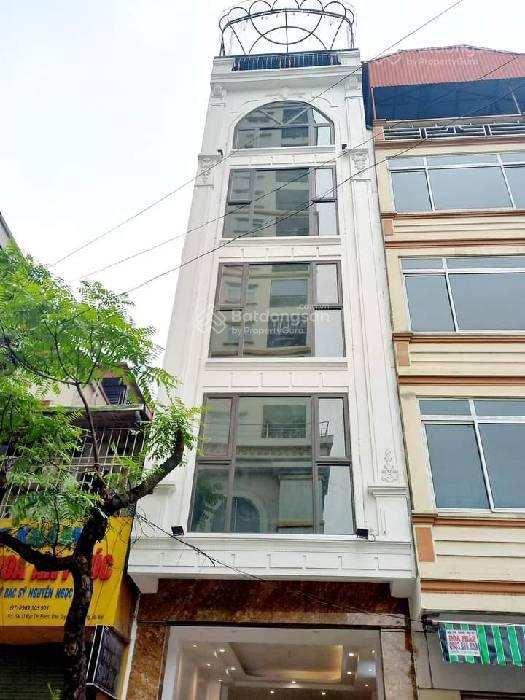 Mặt phố quyền lực  2 mặt thoáng trước sau  kinh doanh đỉnh