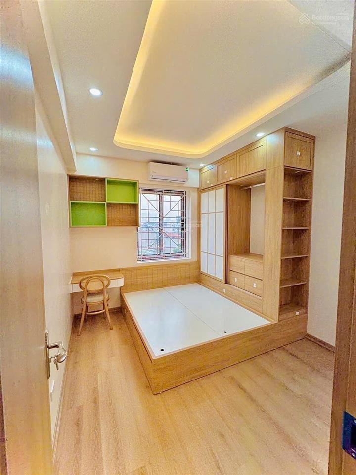 Nhà mới full đồ  3 ngủ 2 vs  view đường 2.5  hai thoáng