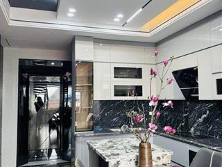 Nguyễn đức cảnh hoàng mai ngõ nông gần phố 45m2 5 tầng thang máy gần công viên ở ngay 12.8 tỷ