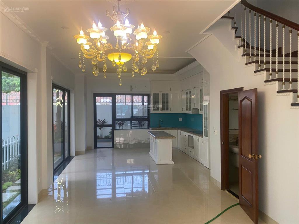 Năng hải villas  bán nhanh căn btsl góc cực đẹp tại vinhomes thăng long