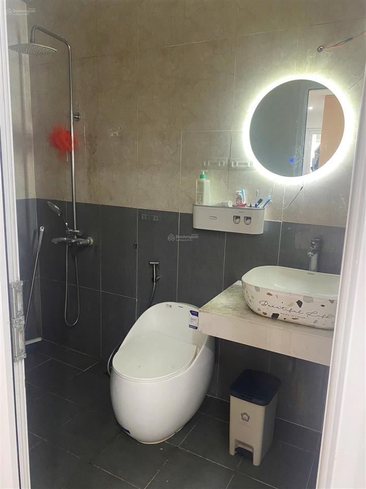 Giá cực tốt bán nhanh căn 2n siêu to gemek 1  view xem pháo hoa