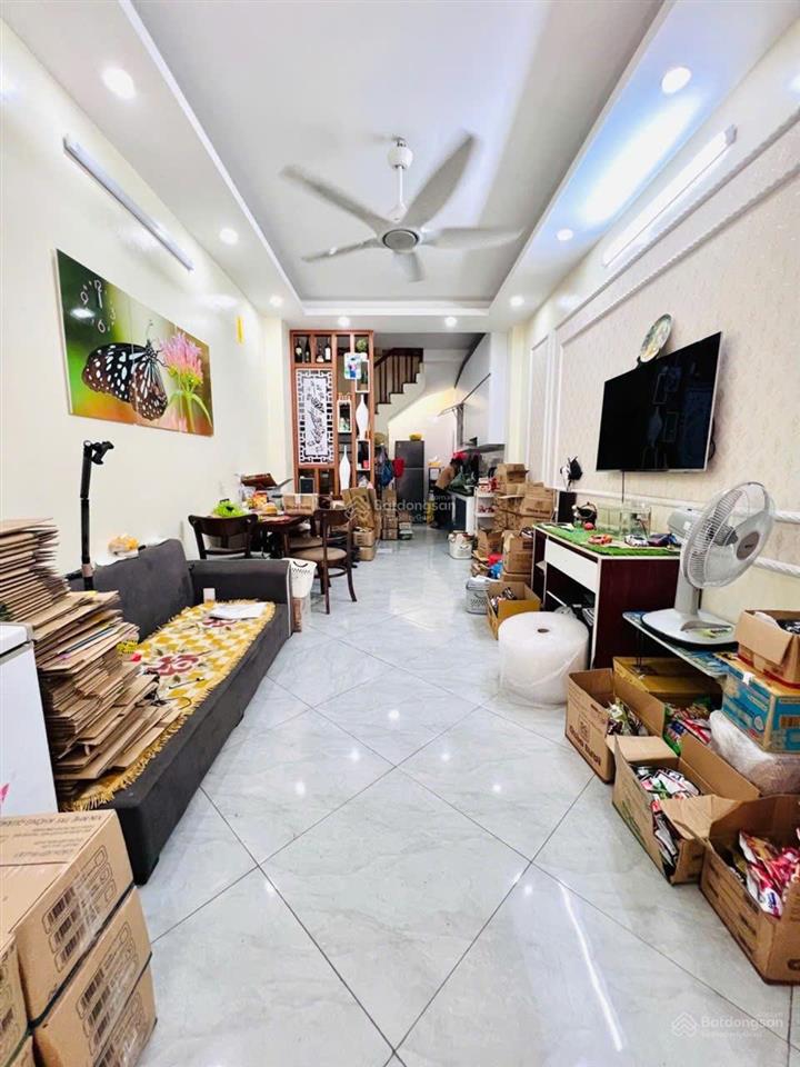 Bán nhà riêng cổ nhuế 3,5 tầng dân xây gần phố giá 6,1 tỷ