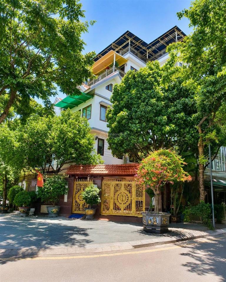 [độc bản] biệt thự lô góc 170m  2 mặt đường  mt 16m bề thế  kđt tp giao lưu  giá 75tỷ