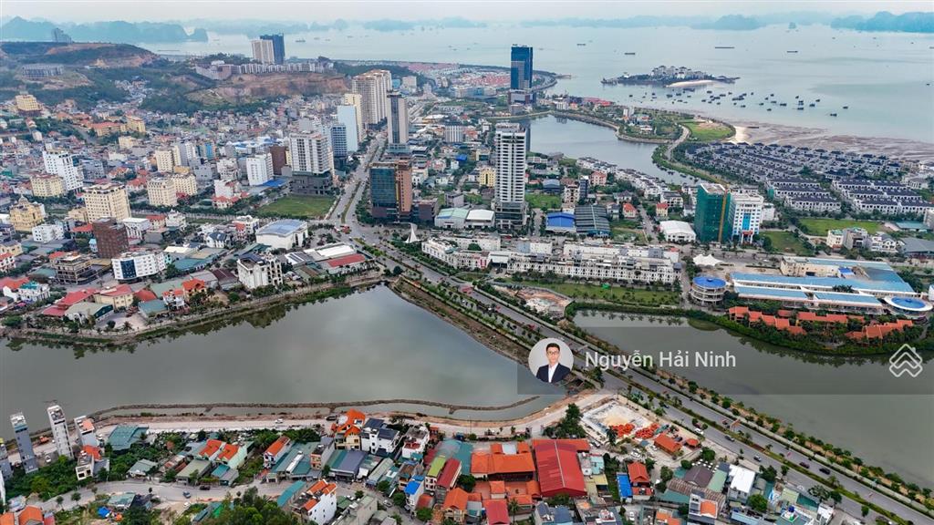 Bán nhanh khách sạn 3 sao 50 phòng trung tâm bãi cháy, hạ long đang vận hành sẵn khách du lịch