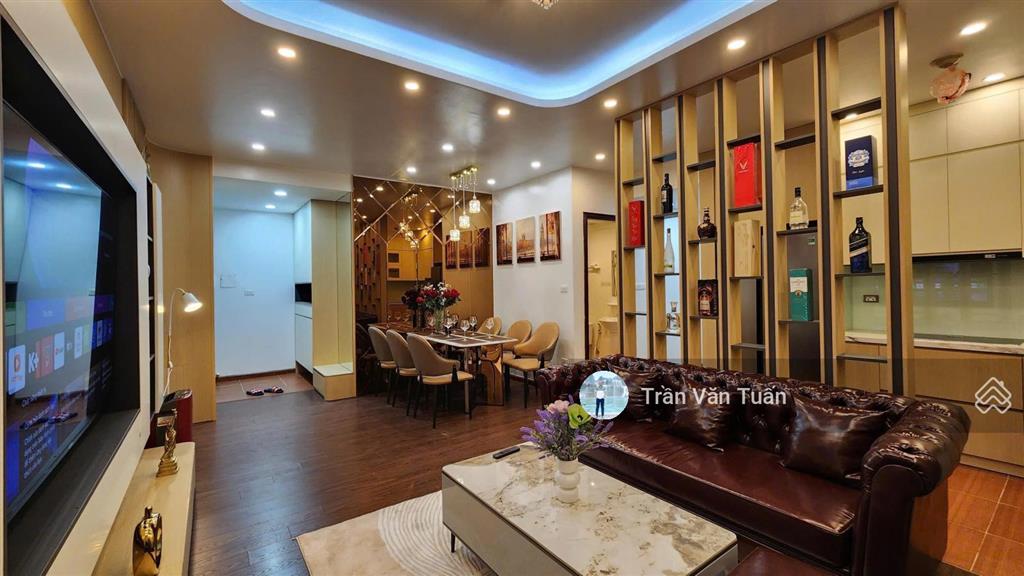 Căn hộ chung cư tòa 789 mỹ đình, 3pn + 2wc, full nội thất đẹp ở ngay, có slot để ô tô, giá 8.4 tỷ