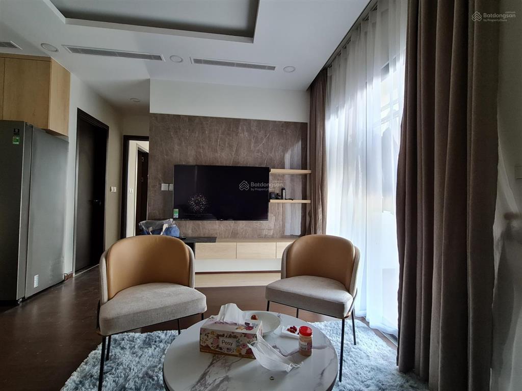 Siêu phẩm 2pn luxury park views 70m² giá chỉ 90tr/m2