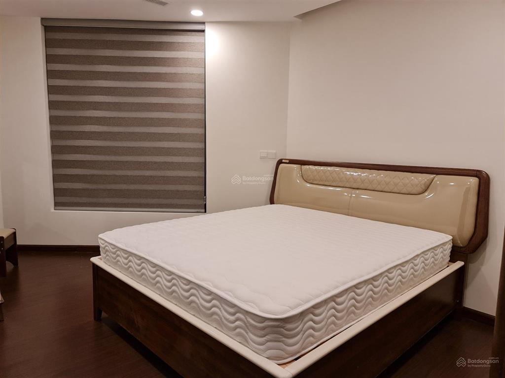 Siêu phẩm 2pn luxury park views 70m² giá chỉ 90tr/m2