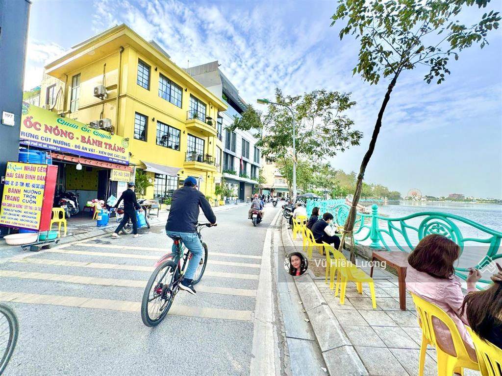 Chính chủ bán nhà 2 mặt thoáng, xuân la gần phố vệ hồ. vip tây hồ. 68m² mặt tiền 5m vuông vắn