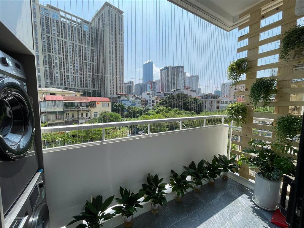 Bán chung cư f5 phố trung kính 60m2, 2pn, nhà đẹp, hơn 6 tỷ 0975 118 ***