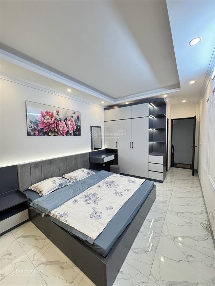 Nhà đẹp  kim giang 34m 7 tỷ gần phố.