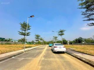 Bán đất chính chủ diện tích 100m2 chính chủ