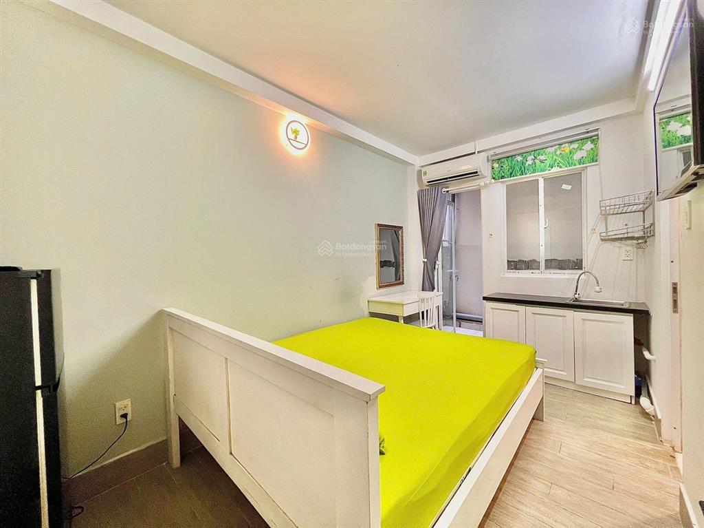 Bán nhà nguyễn trãi 106.8m²  7 tầng  45 tỷ  hẻm quận 5