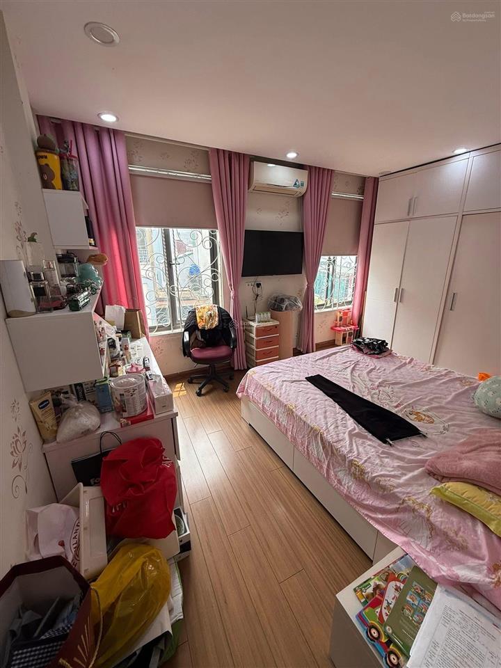 Siêu phẩm mặt phố trung phụng giá tốt 45m2, 6t thang máy, mt 5m, 33 tỷ vỉa hè kinh doanh đỉnh