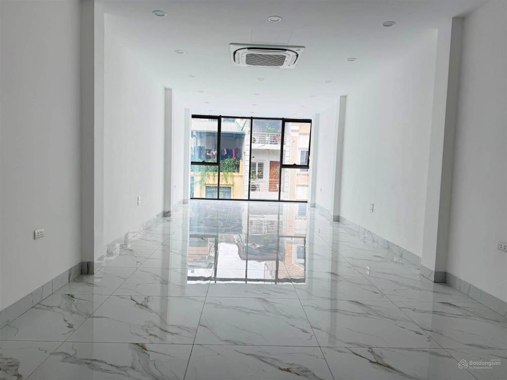 Bán toà văn phòng mặt phố thuỵ khuê tây hồ 65m2, 7t thang máy, 38 tỷ có pccc kinh doanh sổ nở hậu