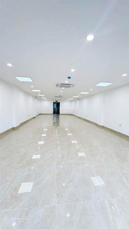 Bán tòa văn phòng mặt phố tô vĩnh diện 120m2, 8 tầng 1 hầm, mt 6m, 72 tỷ, dòng tiền 180tr/tháng