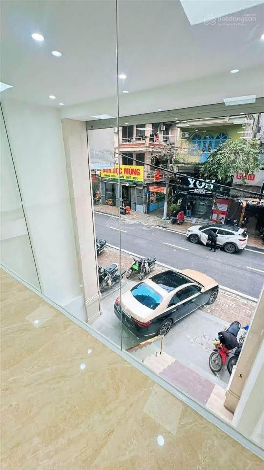 Bán tòa văn phòng mặt phố tô vĩnh diện 120m2, 8 tầng 1 hầm, mt 6m, 72 tỷ, dòng tiền 180tr/tháng