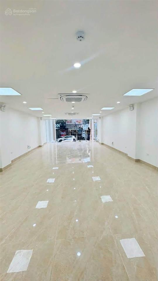 Bán tòa văn phòng mặt phố tô vĩnh diện 120m2, 8 tầng 1 hầm, mt 6m, 72 tỷ, dòng tiền 180tr/tháng