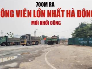 Nhà đẹp mới kính coong vừa xây xong, ở ngay ba bước ra phố tiện ích bạt ngàn an ninh đảm bảo.